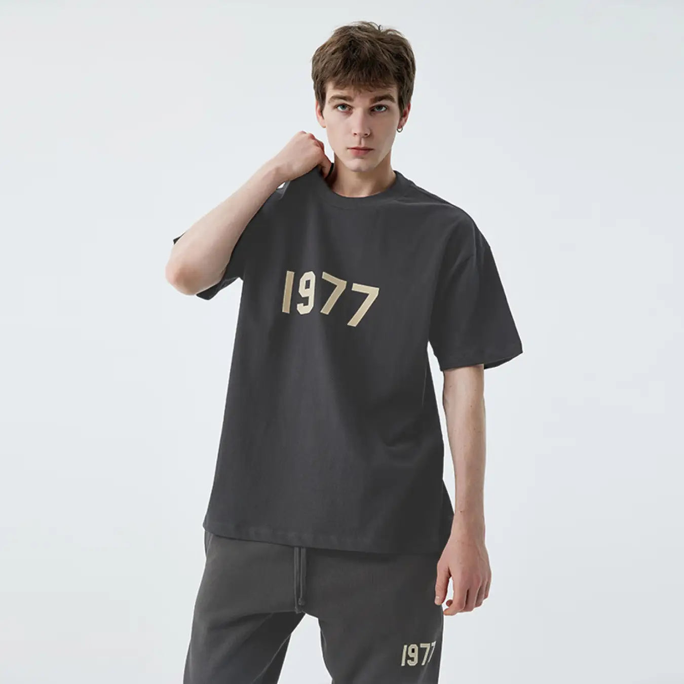 FOG Fear of God 22 Reunion Line 1977 short -sleeved Essentials casual T -shirt Black
