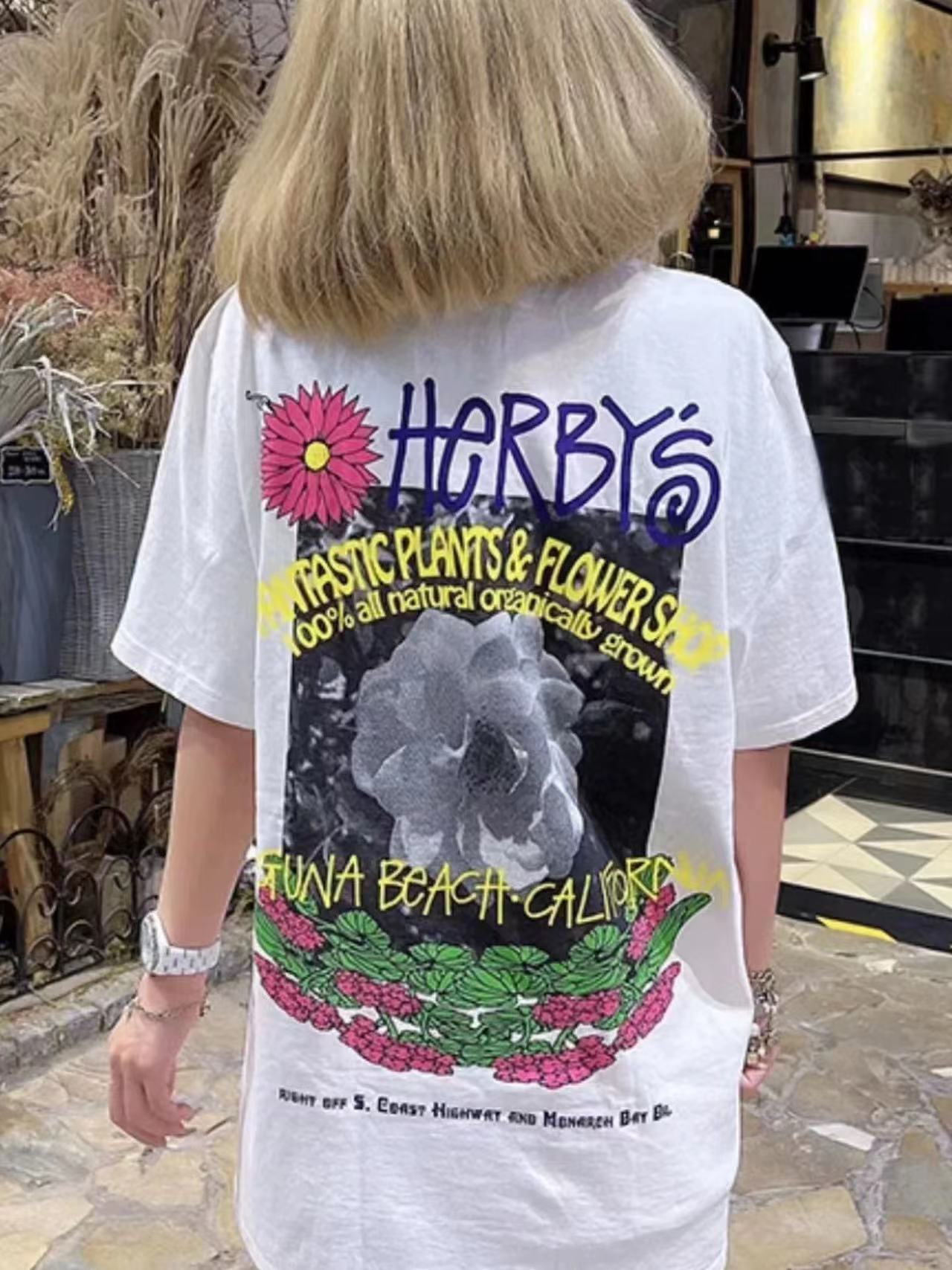 STUSSY VANILLA FLOWER PRINT TEE WHITE