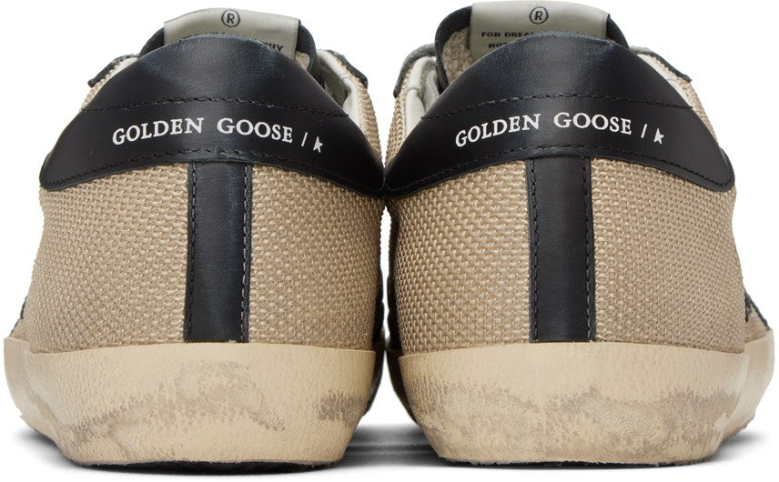 GOLDEN GOOSE حذاء سنيكرز سوبر ستار بيج وأسود