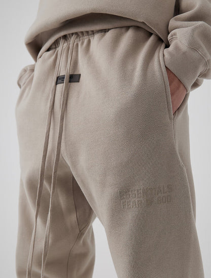 FEAR OF GOD ESSENTIALS Double-row flocked leggings trousers