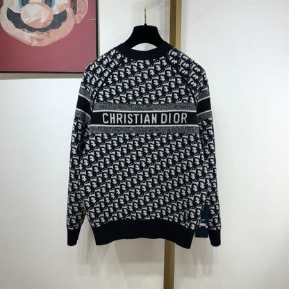 DIOR REVERSIBLE ROUND-NECK SWEATER – DOS016