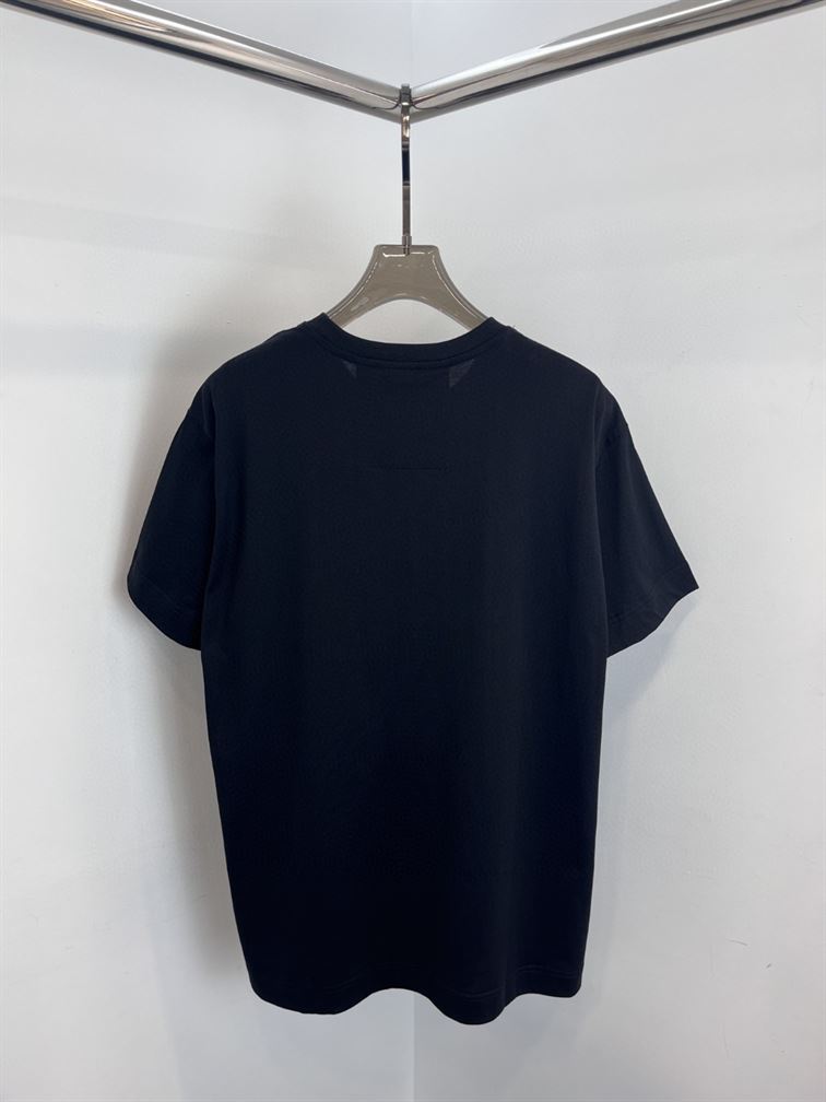 GIVENCHY SLIM FIT T-SHIRT WITH TAG EFFECT – GTS009