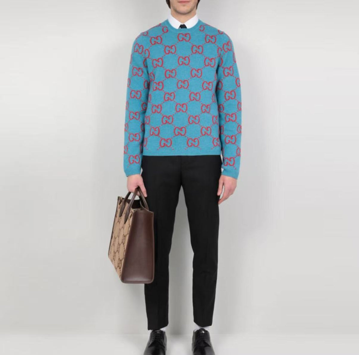 GUCCI SS22 GG Embroidered Knitted Wool Sweater for Men - Blue