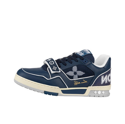 LOUIS VUITTON SNEAKERS  LSVT147