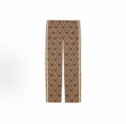 GUCCI x adidas originals - Adidas x Gucci collaboration collection - Letter logo printed stretch pants - Knitted sport pants - Men's style - Brown color