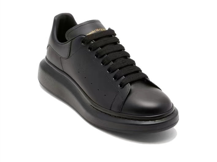 Alexander Mcqueen Men's Oversized Sneaker in Black