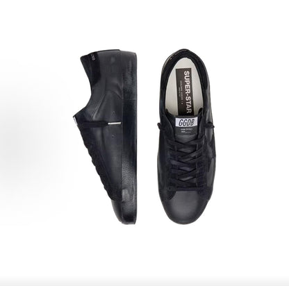 Golden Goose Men's Super-Star Low-Top Sneakers – Black Suede with Star Motif, Round Toe, Lace-Up, and Vintage Finish
