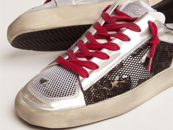حذاء سنيكرز Stardan فضي ومُزيّن بطبعة حيوان من GOLDEN GOOSE LAB