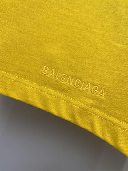 BALENCIAGA MEN’S THE SIMPSONS TM &  20TH TELEVISION T-SHIRT OVERSIZED IN YELLOW – BAS007