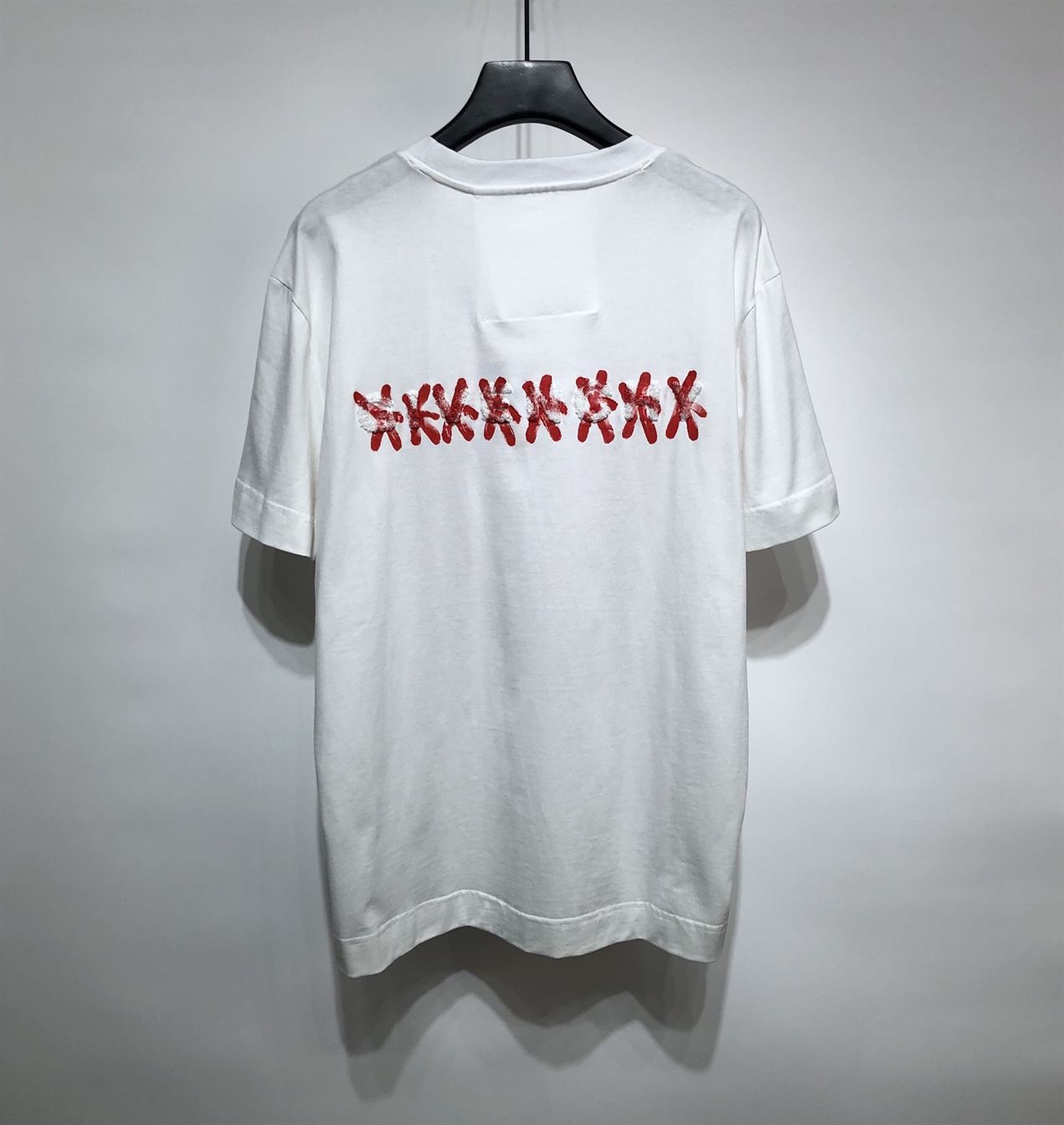GIVENCHY SLIM FIT T-SHIRT IN JERSEY WITH TAG EFFECT PRINT – GTS001