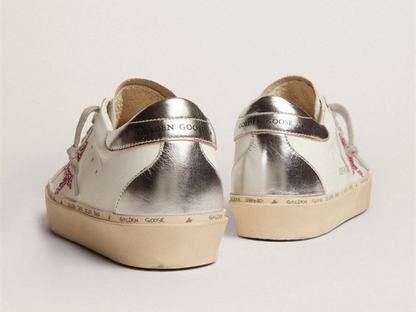 حذاء سنيكرز هاي ستار من GOLDEN GOOSE مع عروة كعب من الجلد الفضي اللامع ونجمة وردية لامعة