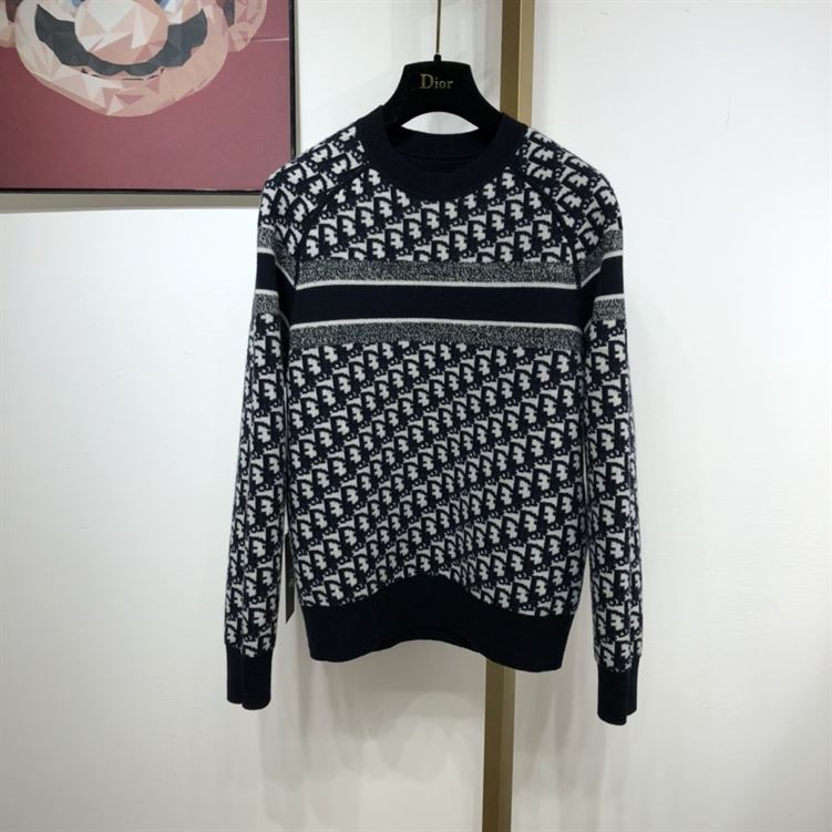 DIOR REVERSIBLE ROUND-NECK SWEATER – DOS016