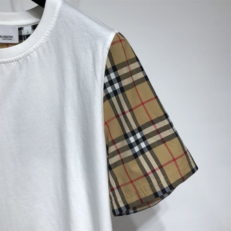 BURBERRY CHECK SLEEVE COTTON OVERSIZED T-SHIRT IN WHITE – BRS010