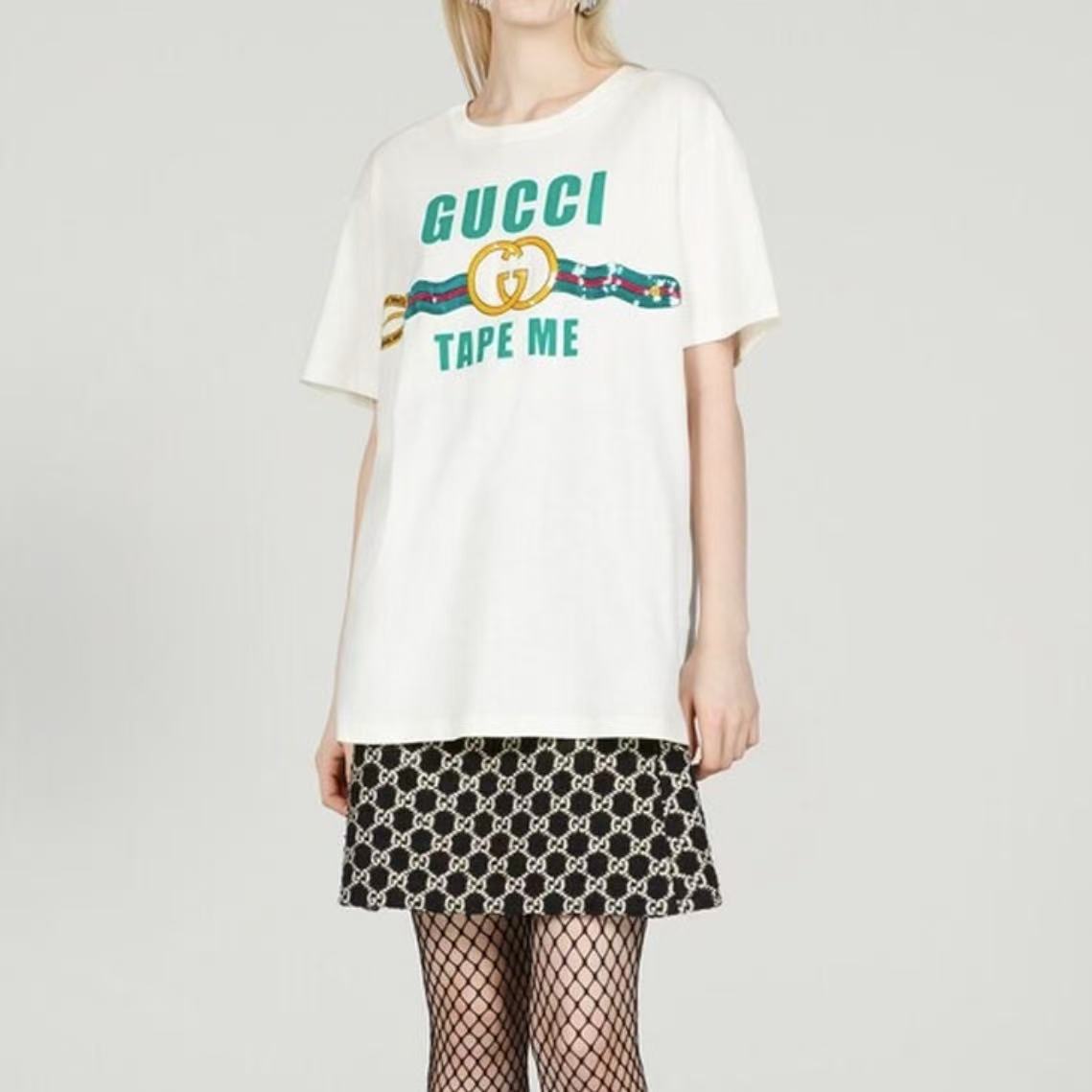 GUCCI 2023 Spring Collection - Letter Logo Printed Round-neck Pullover Short-Sleeve T-shirt (Unisex style) - White