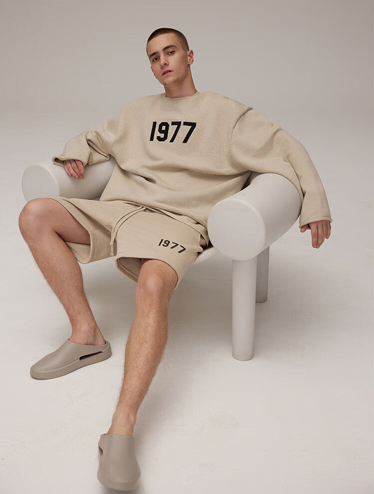 FOG FEAR OF GOD ESSENTIALS 22 1977 flocked crew neck sweater