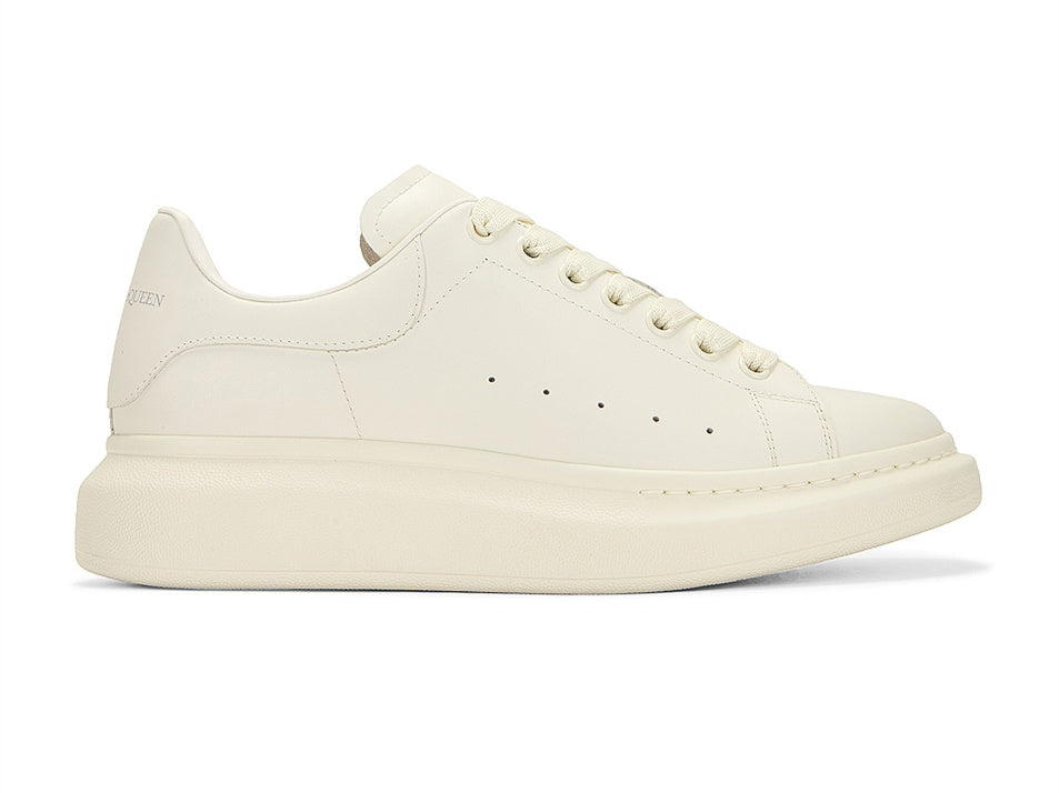 Alexander Mcqueen Oversized  Vanilla