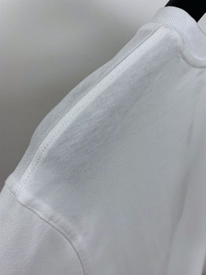 BURBERRY LOGO PRINT COTTON T-SHIRT IN WHITE – BRS009