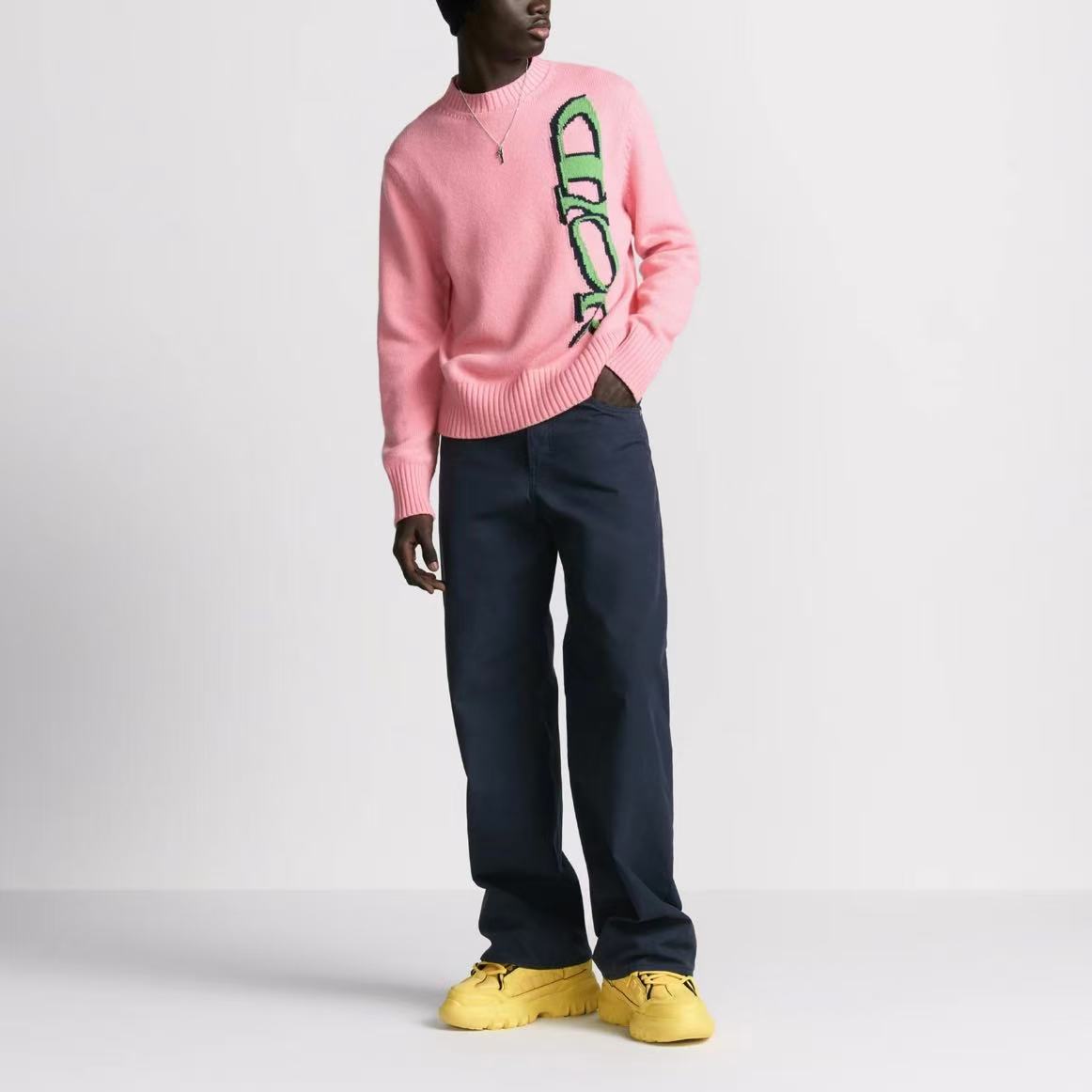 DIOR (Dior) - Fall/Winter 2024 - LEWIS HAMILTON - Wool blend with jacquard weave long-sleeved sweater for men - Pink