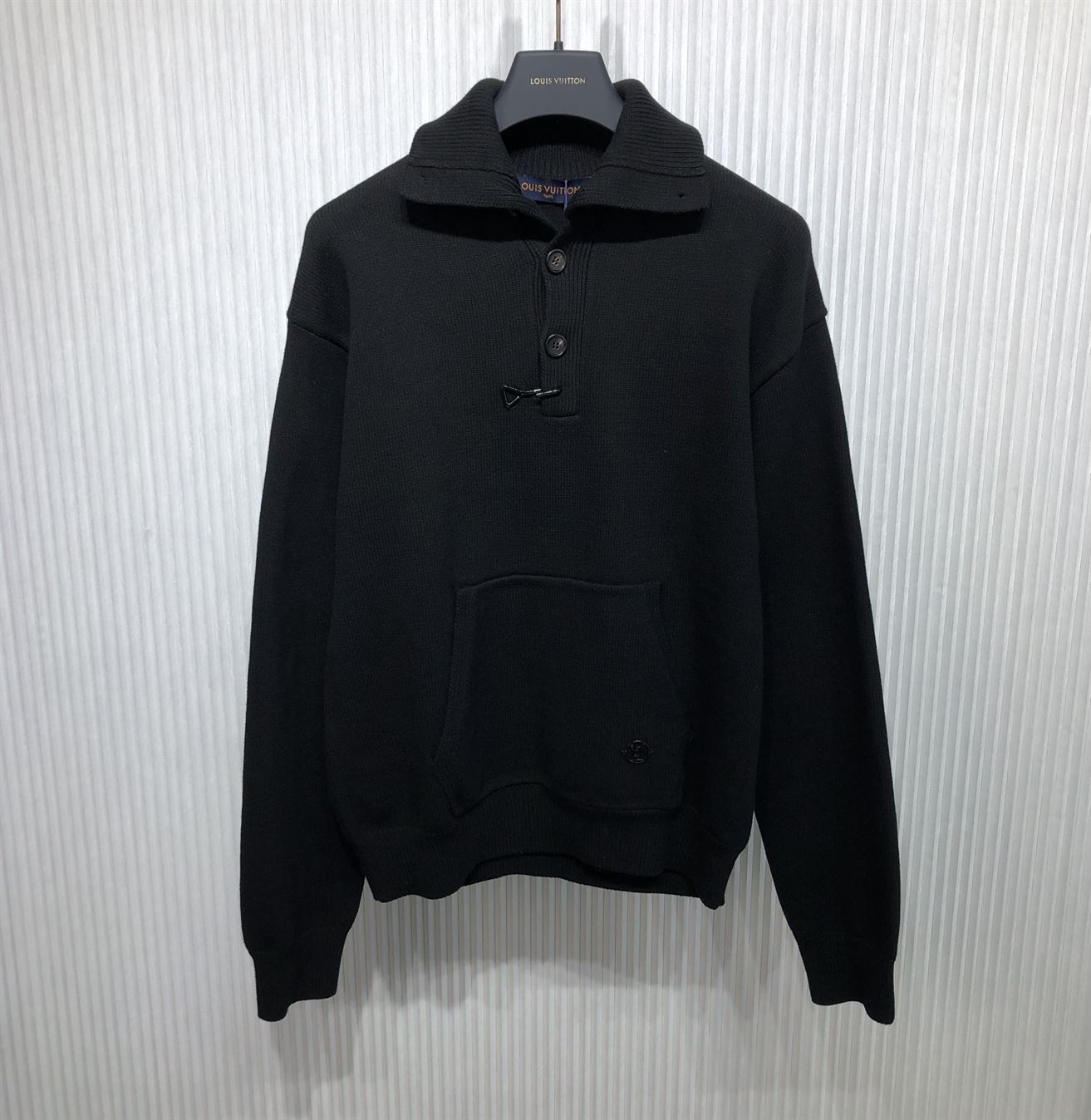 LOUIS VUITTON WINTERY CAMIONNEUR – LH067