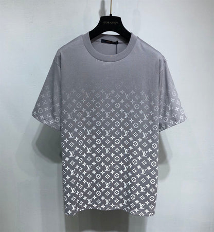 LOUIS VUITTON LVSE MONOGRAM GRADIENT T-SHIRT – LVTS055