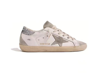 حذاء "GOLDEN GOOSE Super-Star" النسائي باللون الفضي وذيل فضي