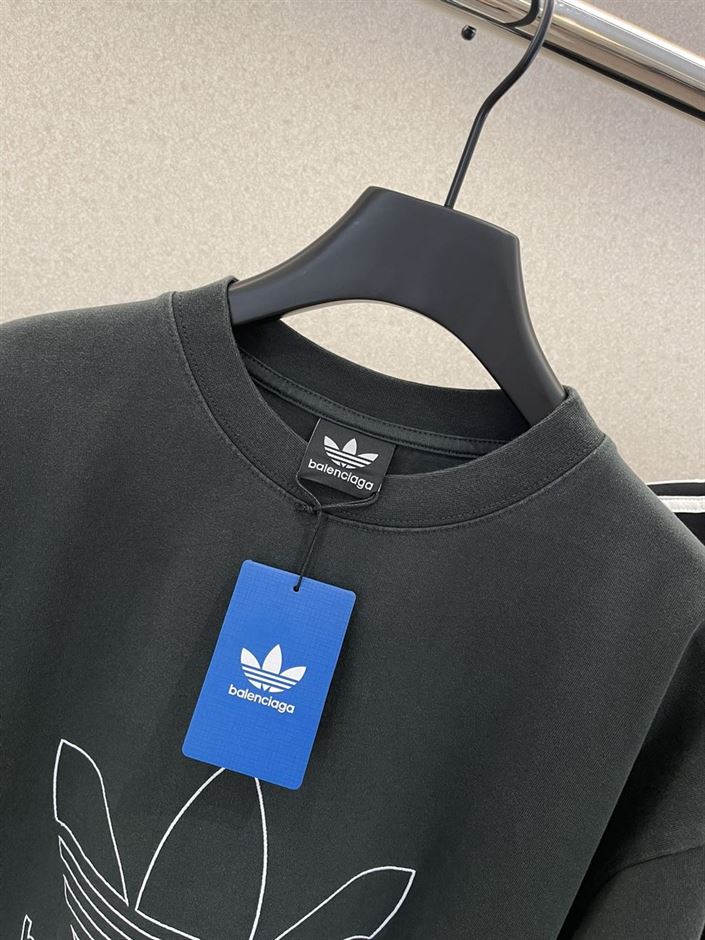 BALENCIAGA ADIDAS T-SHIRT OVERSIZED IN GREEN – BAS018