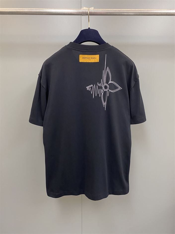 LOUIS VUITTON FREQUENCY GRAPHIC T-SHIRT – LVTS041