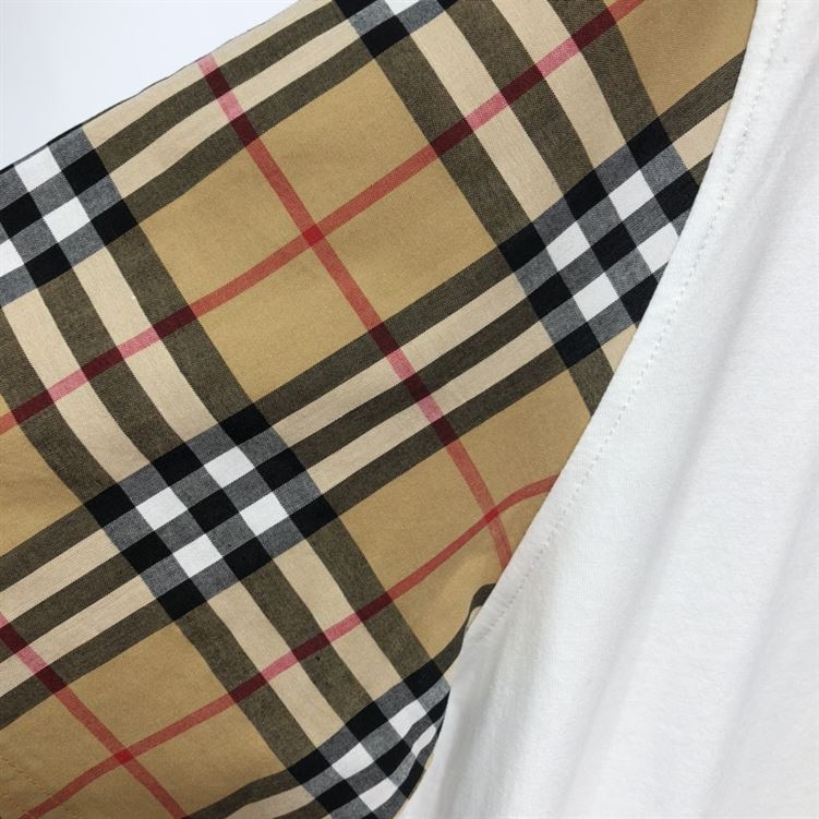 BURBERRY CHECK SLEEVE COTTON OVERSIZED T-SHIRT IN WHITE – BRS010