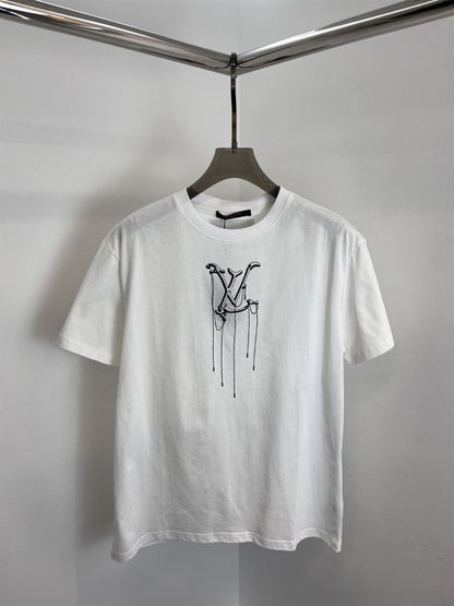 LOUIS VUITTON LV PENDANT EMBROIDERY T-SHIRT – LVTS0017