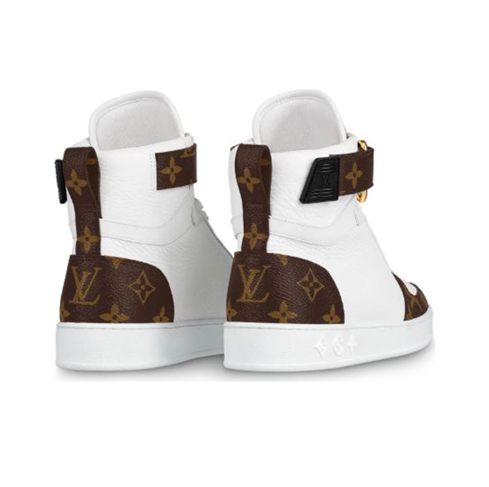 LOUIS VUITTON RIVOLI SNEAKER   LSVT53
