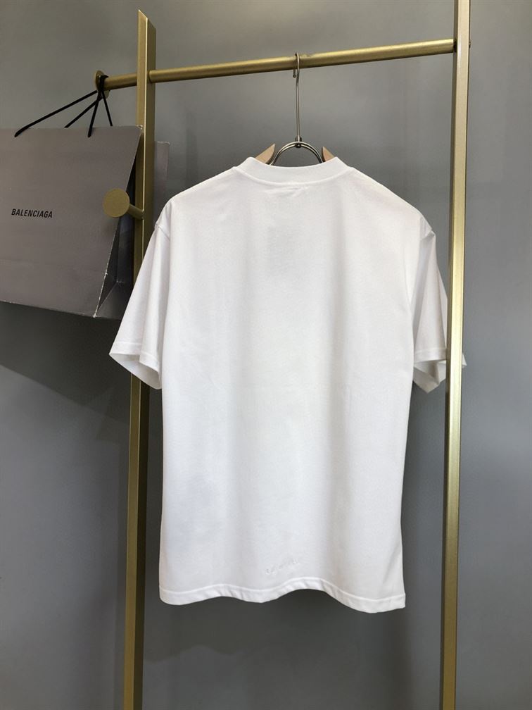 BALENCIAGA MEN’S THE SIMPSONS TM &  20TH TELEVISION T-SHIRT OVERSIZED IN WHITE – BAS005