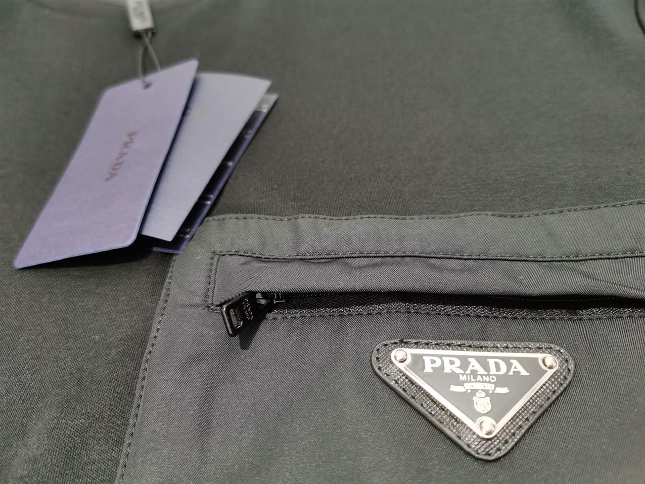PRADA RE-NYLON AND JERSEY T-SHIRT – PT007