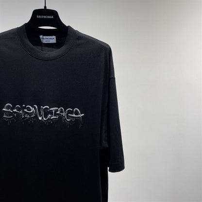 BALENCIAGA  MEN’S SLIME T-SHIRT MEDIUM FIT IN BLACK – BAS011
