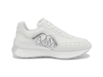 Alexander Mcqueen Women's Sprint Runner in White/silver
