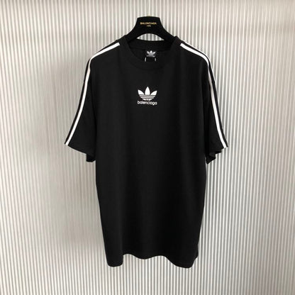 BALENCIAGA ADIDAS T-SHIRT OVERSIZED IN BLACK – BAS017