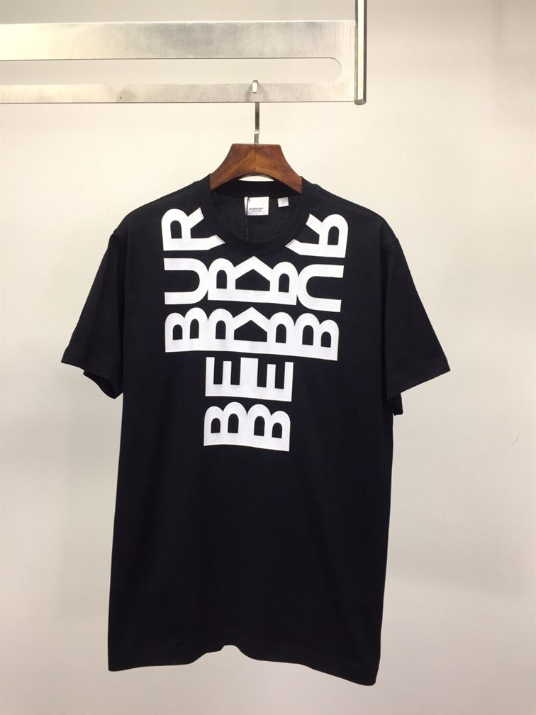 BURBERRY LOGO PRINT COTTON OVERSIZED T-SHIRT IN BLACK – BRS003