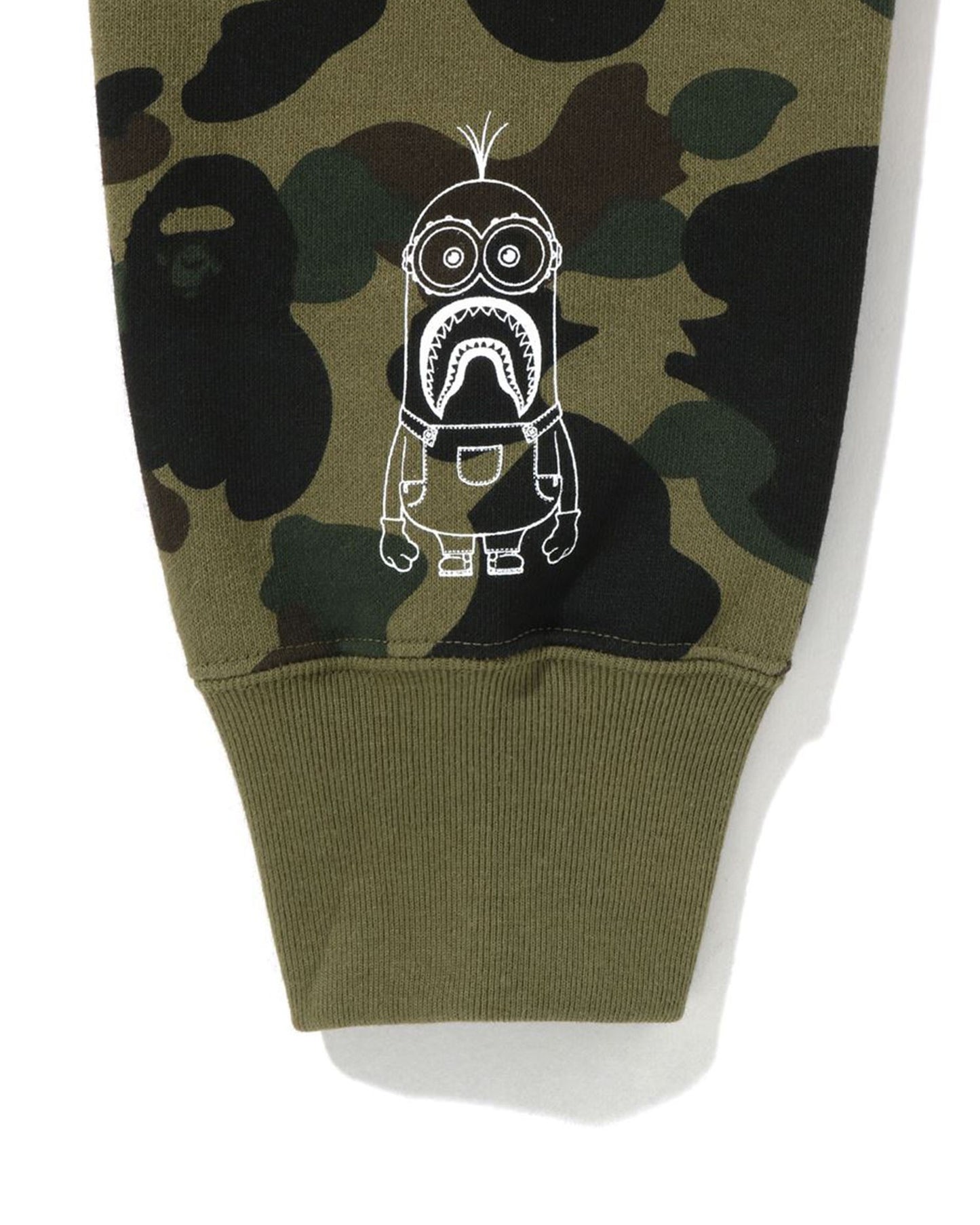 A Bathing Ape X Minions 1st Camo Minions Shark Full Zip Hoodie In Amry Green