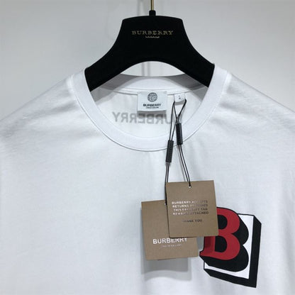 BURBERRY LETTER GRAPHIC COTTON OVERSIZED T-SHIRT – BRS019