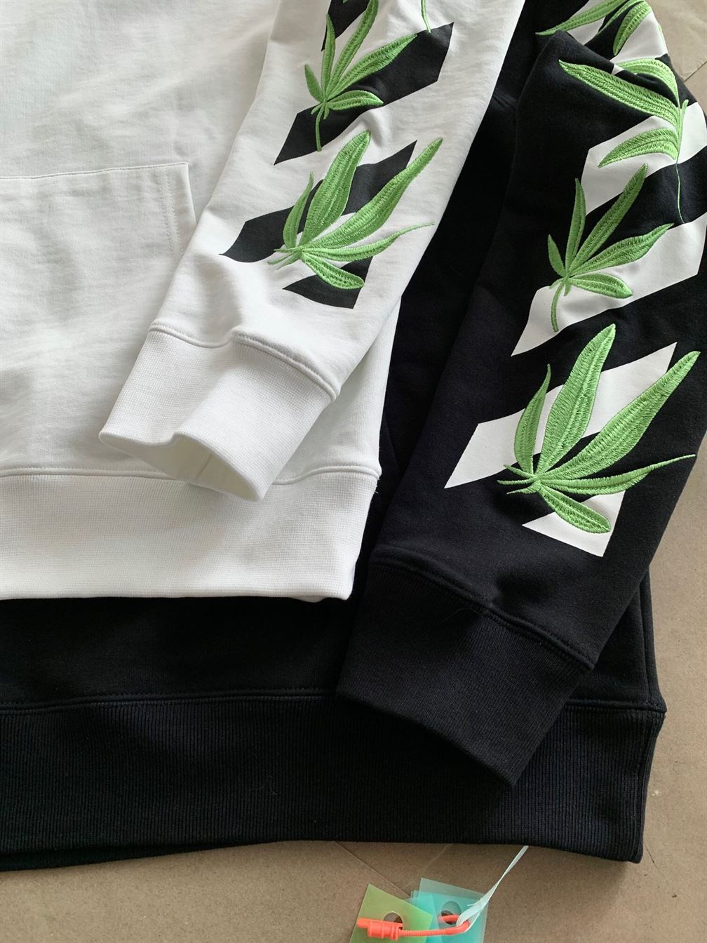 OFF-WHITE HOODIE – OS012