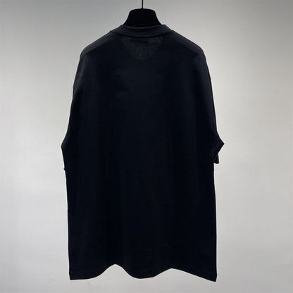BALENCIAGA MEN’S COLLEGE T-SHIRT MEDIUM FIT IN BLACK – BAS010