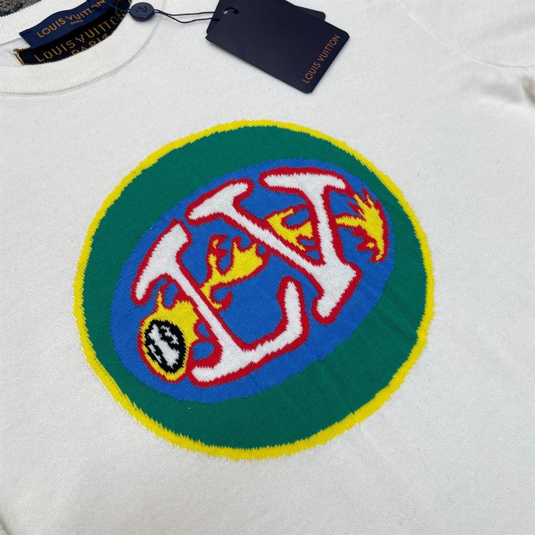 LOUIS VUITTON GRAPHIC SHORT-SLEEVED CREWNECK – LVTS061