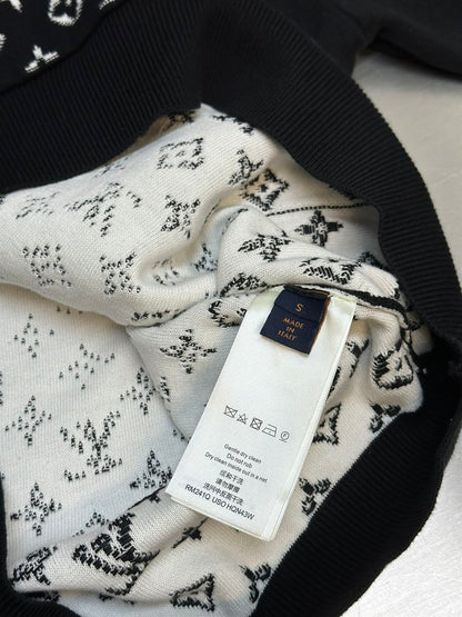 LOUIS VUITTON GRADIENT COTTON HOODIE – LH070