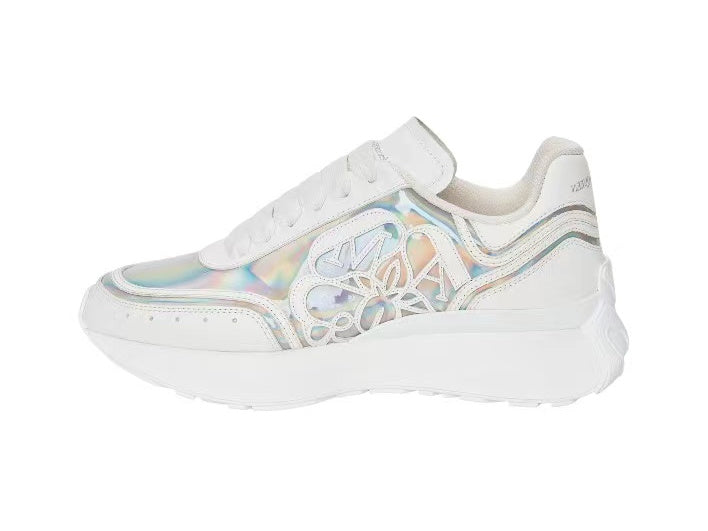 Alexander Mcqueen Women's Sprint Runner in White/silver