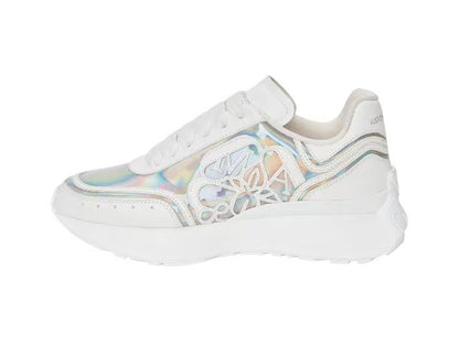 Alexander Mcqueen Women's Sprint Runner in White/silver