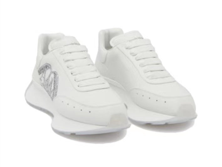Alexander Mcqueen Women's Sprint Runner in White/silver