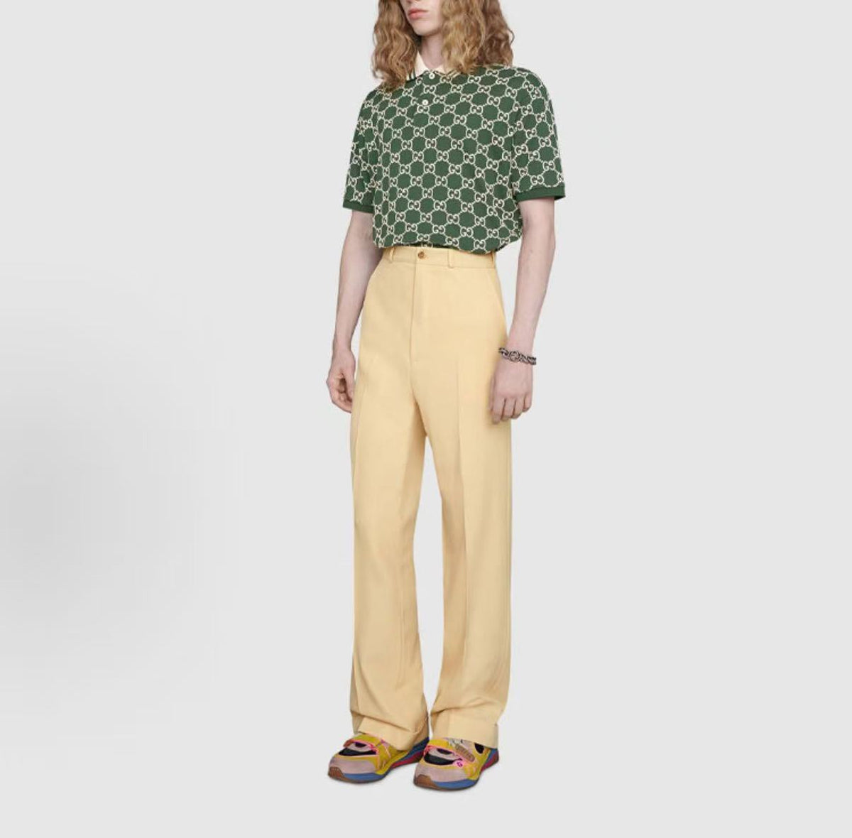 GUCCI Polo shirt with GG pattern embroidered elastic short sleeves for men, in green color.