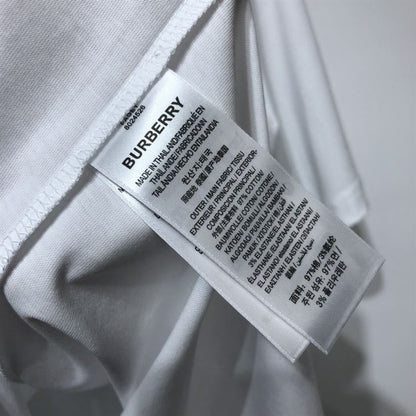BURBERRY LETTER GRAPHIC COTTON OVERSIZED T-SHIRT – BRS019