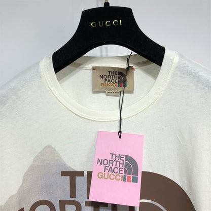 GUCCI IVORY HEAVY JERSEY WITH THE NORTH FACE X GUCCI TRAIL PRINT – GGS008