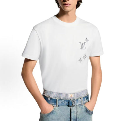LOUIS VUITTON FW26 Autumn Early Collection Monogram Decorative Embroidery Short-Sleeved Round-Neck Printed T-Shirt for Men - White