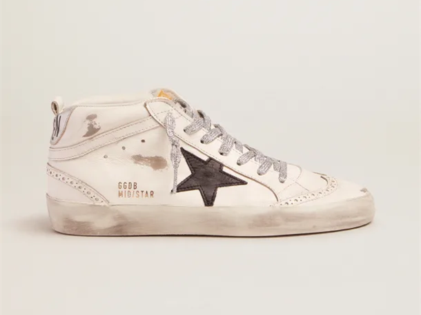 أحذية سنيكرز Mid-Star من GOLDEN GOOSE مع عروة كعب مصفحة وأربطة لامعة